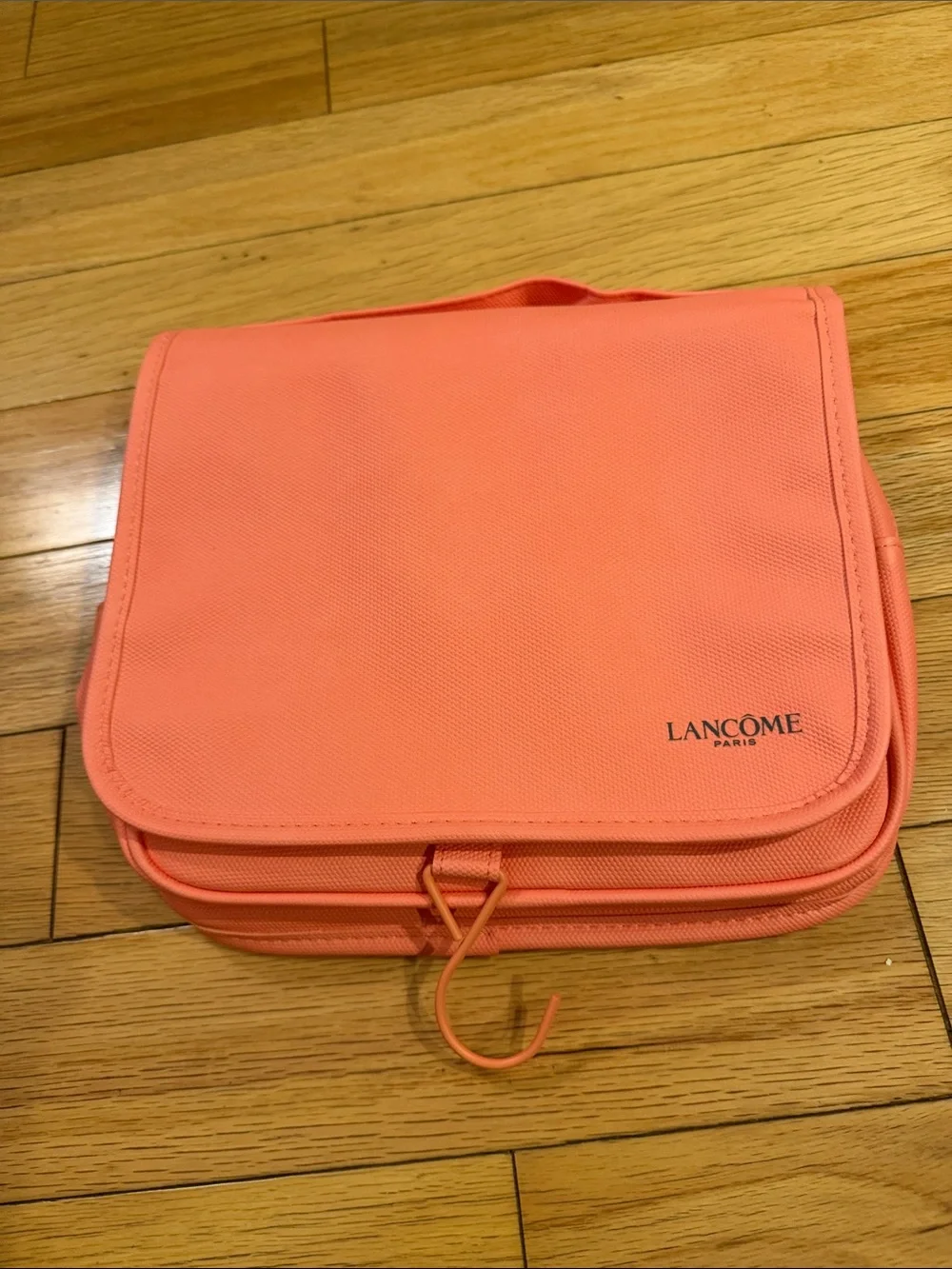 Lancôme travel set with hanging cosmetic bag NWT